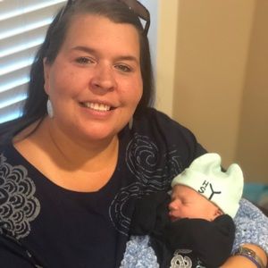 Meet your Posher, Courtney